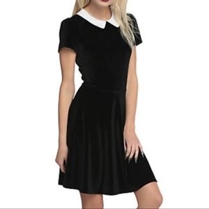 Black velvet Peter pan collar dress